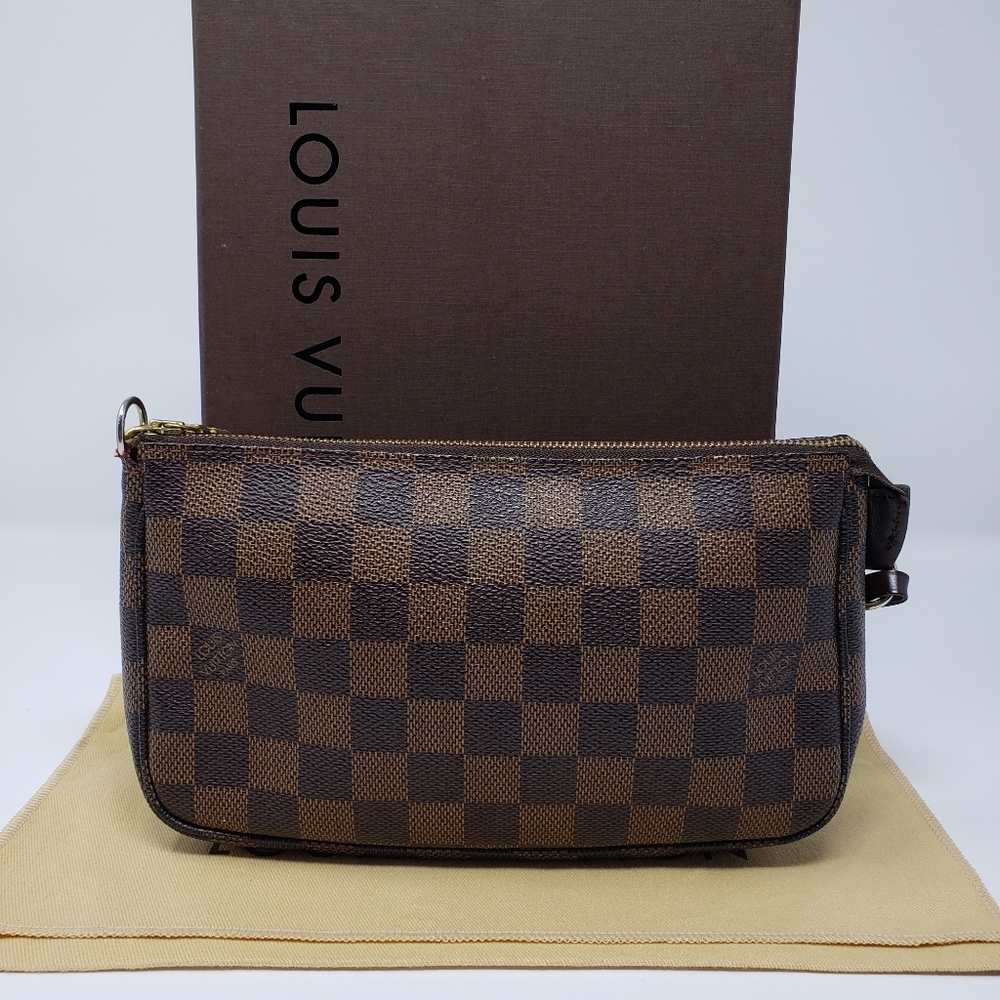 Auth Louis Vuitton Pochette Accessoires Damier - Picture 3 of 8